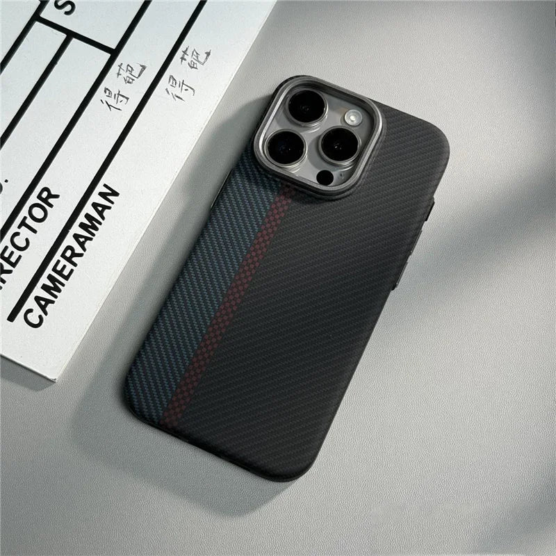 Trendy Carbon Fibre MagSafe Phone Case