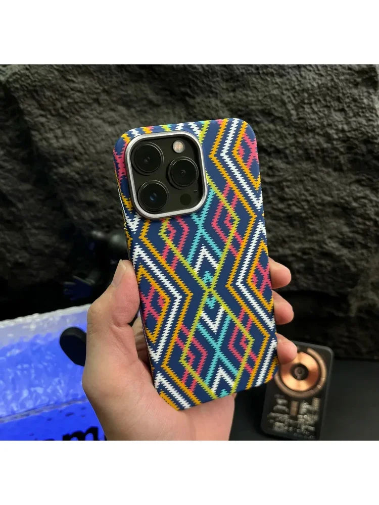 Trendy Carbon Fibre MagSafe Phone Case